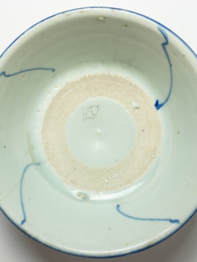 Large Antique Chinese Porcelain Charger Plate with Hand-Painted Blue and White Décor