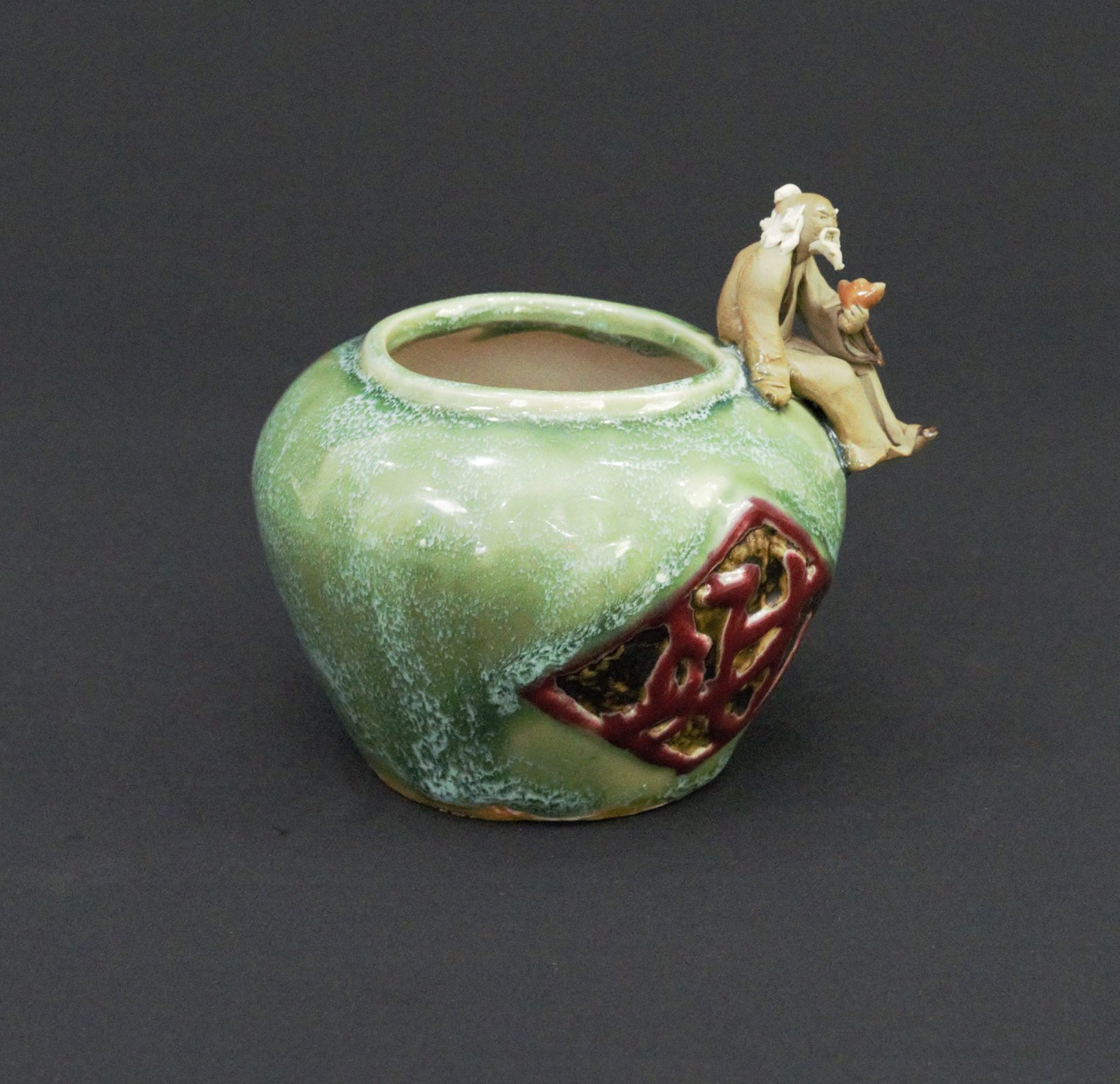 Ceramic Fortune Wine Jar with Sage Figurine – Green Glazed Decoration – 105mm Height x 110mm Width x 110mm Depth – 465g - Image 2