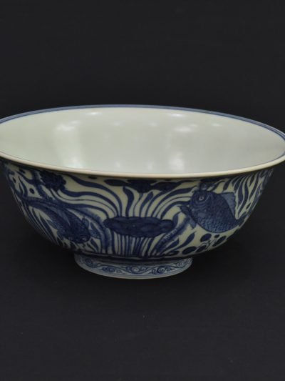 Vintage Blue and White Chinese Porcelain Bowl – Fish and Water Plants Motif – "Xuande" Mark
