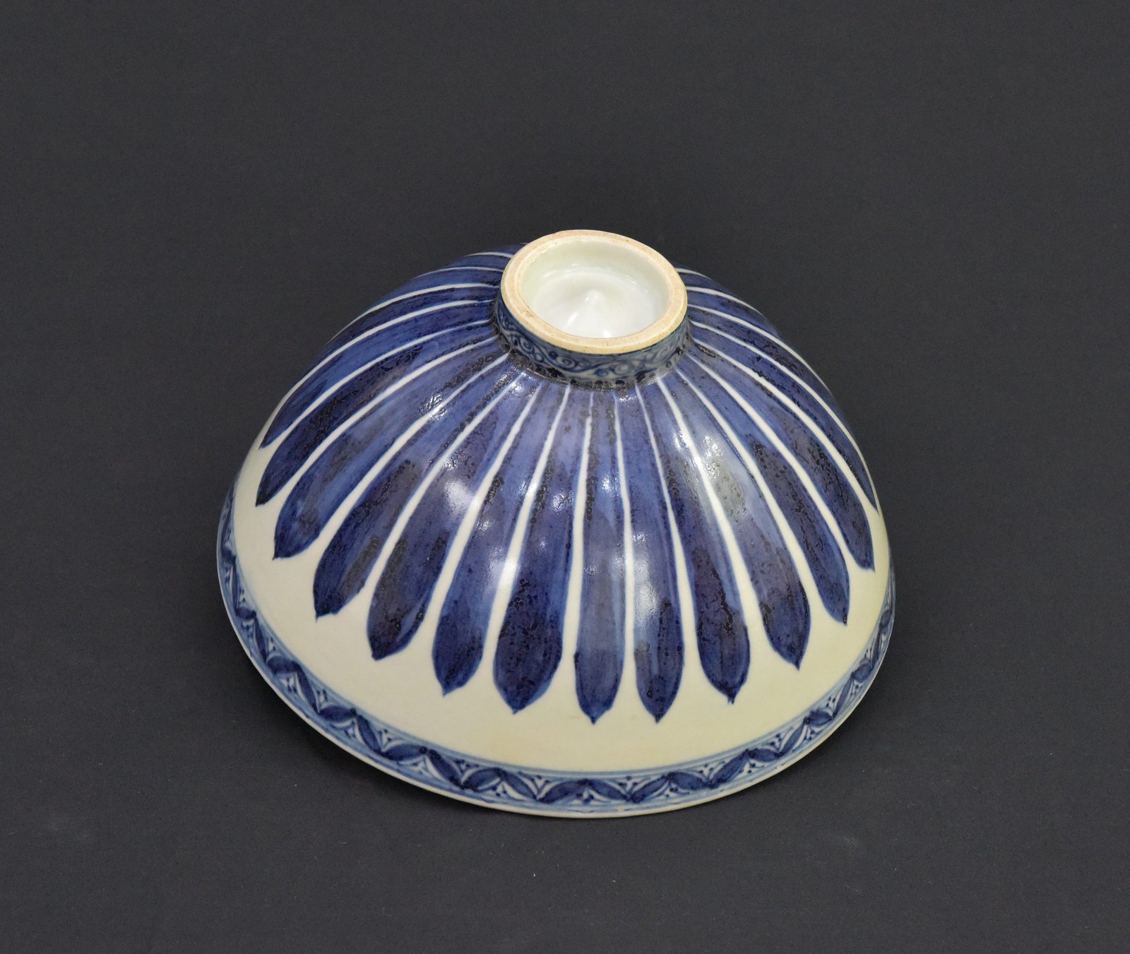 Vintage Chinese Blue and White Porcelain Bowl – "Double Lions Playing with Ball" Motif | Qinghua Style | 1980s Reproduction of Yongle Design - Image 3