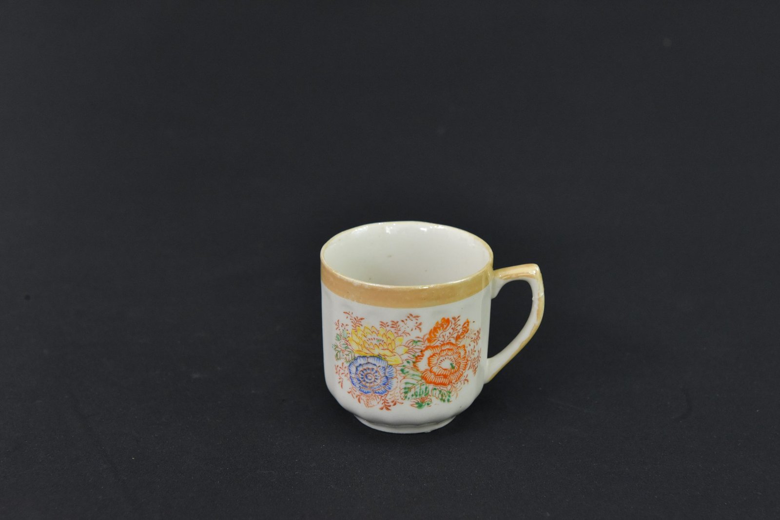 Vintage 1960s Porcelain Floral Coffee Cup - Image 2
