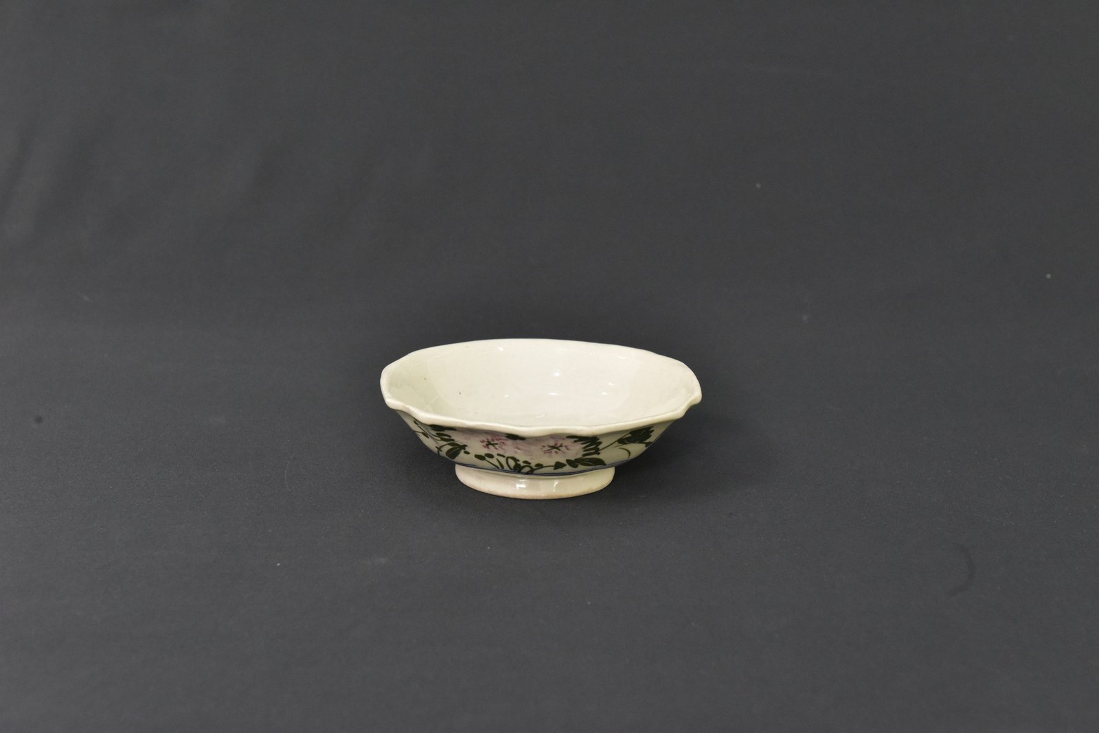 Vintage 1960s Floral Ceramic Bowl - Image 3